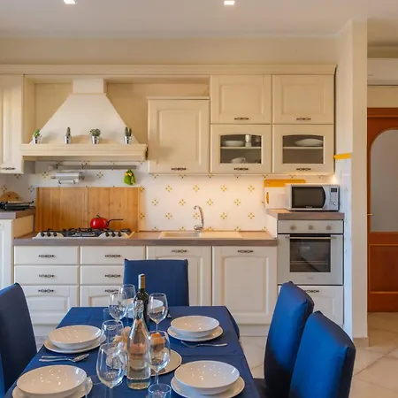 L'arancio House- Perfect For Families&groups Península Sorrentina